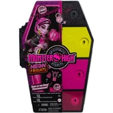 Thumbnail preview of Monster High Skulltimate Secrets Neon Frights Draculaura