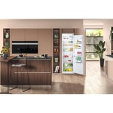Thumbnail preview of Hotpoint HS18012UK